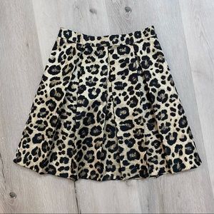 Alice + Olivia, size 0, metallic leopard pleated mini skirt